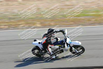 media/Feb-05-2023-Classic Track Day (Sun) [[c35aca4a42]]/Group 2/session 1 turn 9/